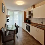 Atomis Apartment